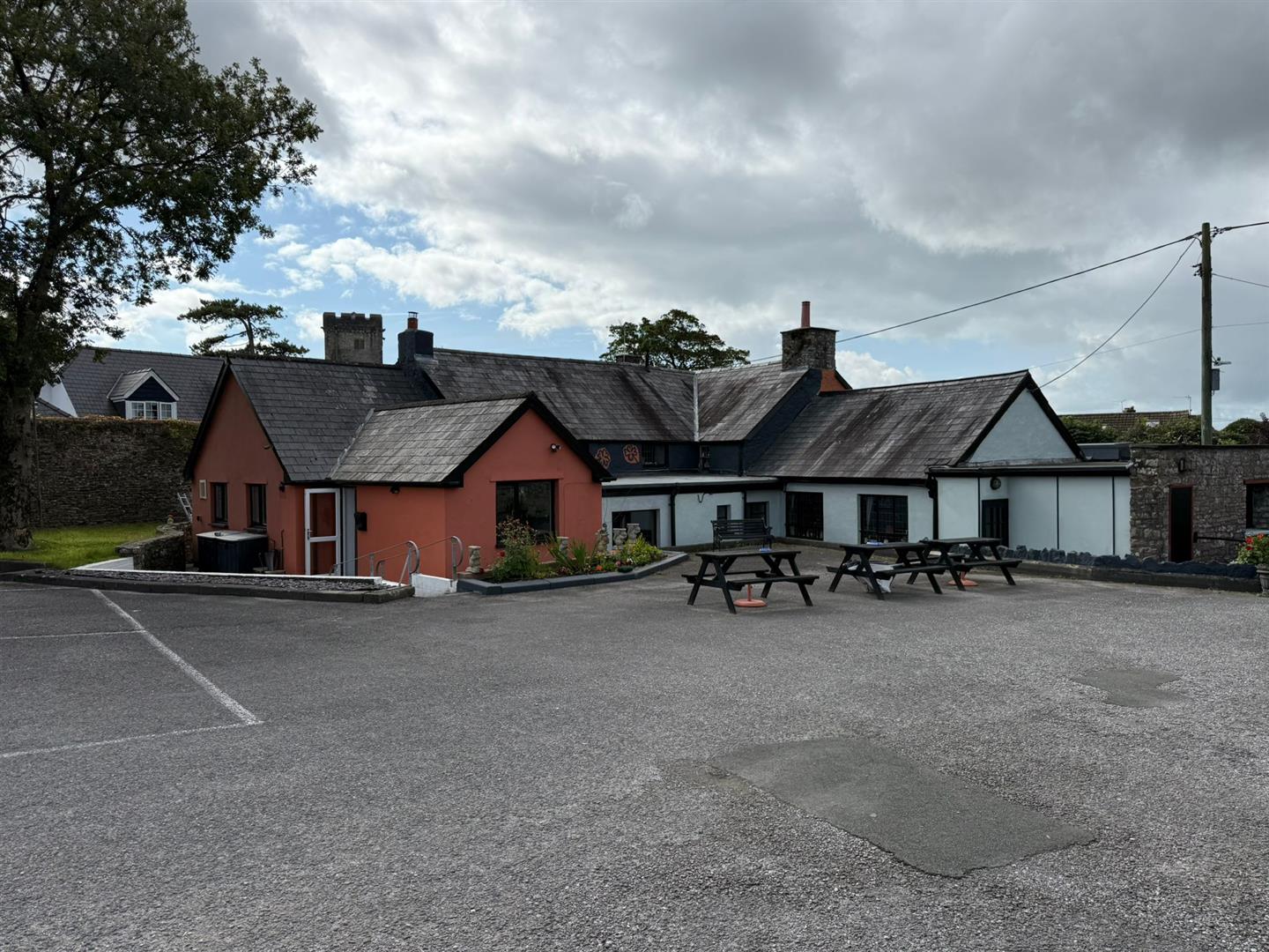Exciting Restraunt Opportunity at The Laleston Inn, Wind Street, Laleston, Bridgend